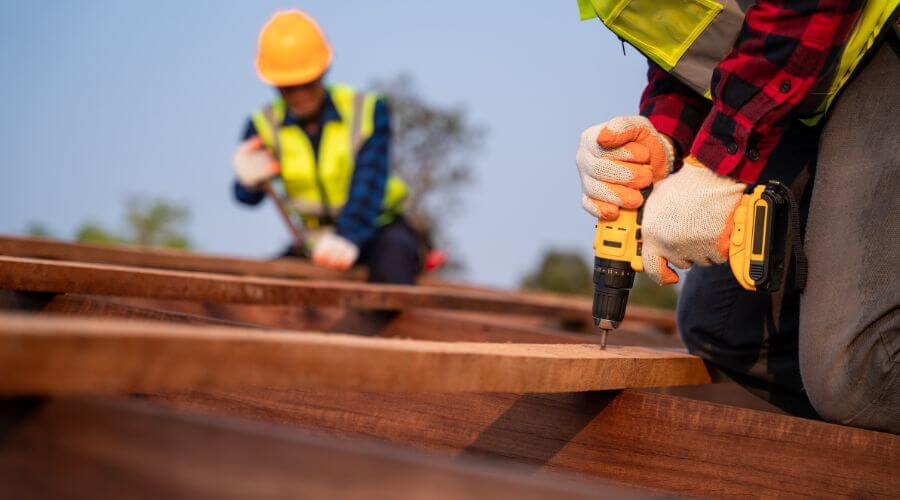 Expert Emergency Roof Repairs services in Palm Bay, FL